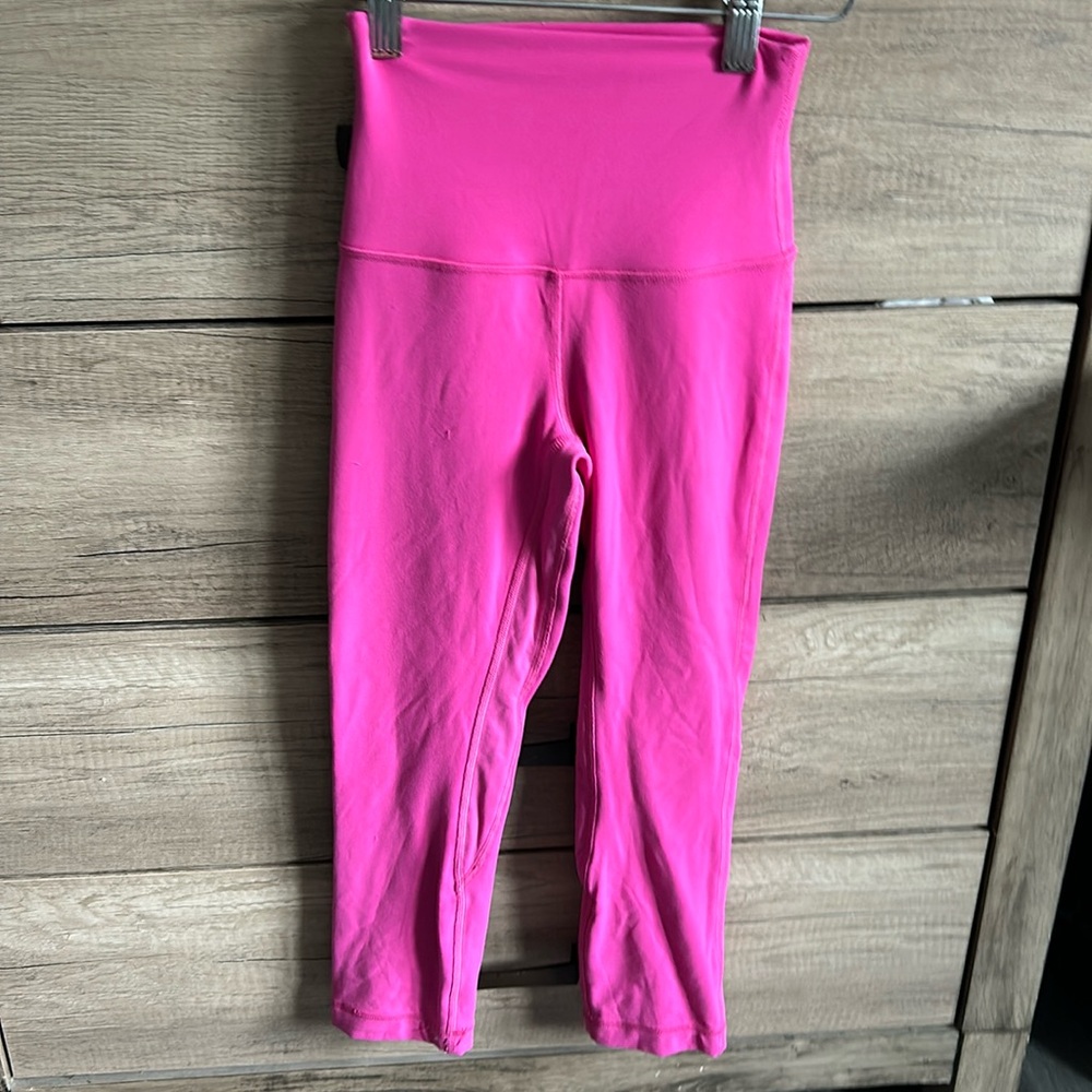 Lululemon align High rise crop 21” sonic pink